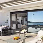 Home2book Design & Breathtaking Sea Views El Poris Apartment *