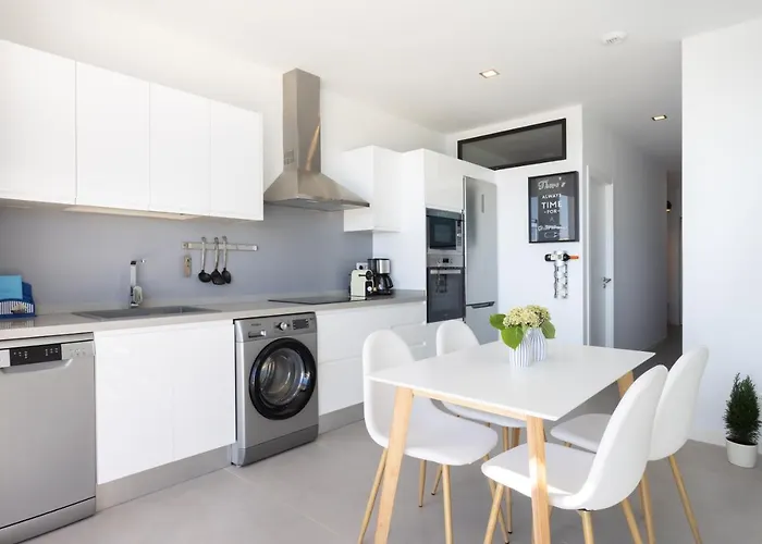 Home2book Design & Breathtaking Sea Views El Poris Daire *