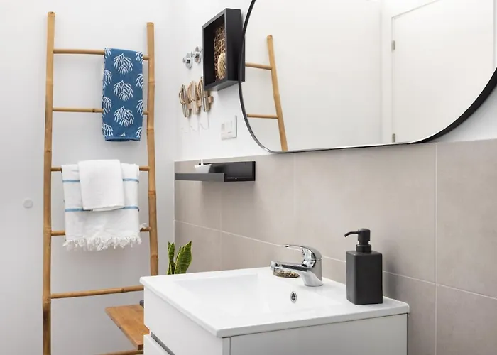 Daire Home2book Design & Breathtaking Sea Views El Poris *