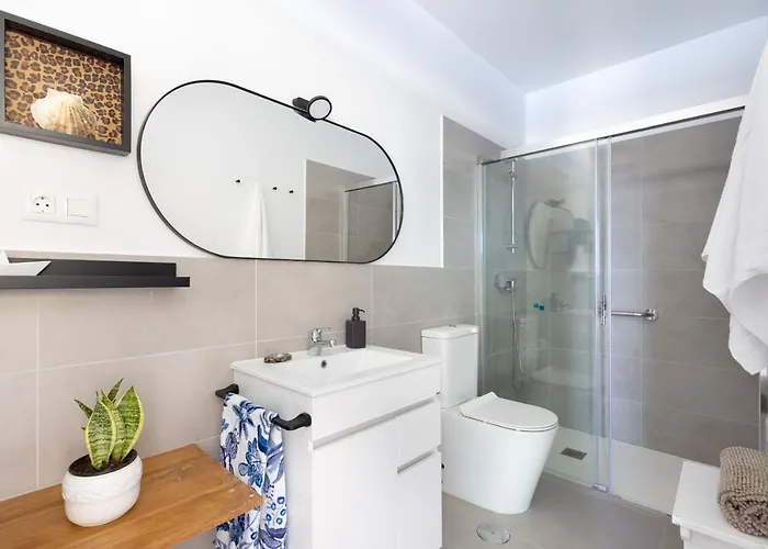 Home2book Design & Breathtaking Sea Views El Poris