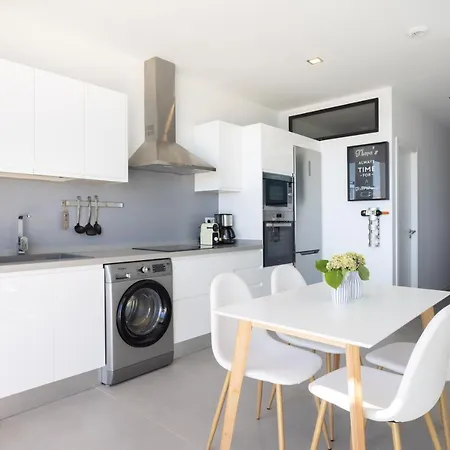 Home2book Design & Breathtaking Sea Views El Poris Daire *